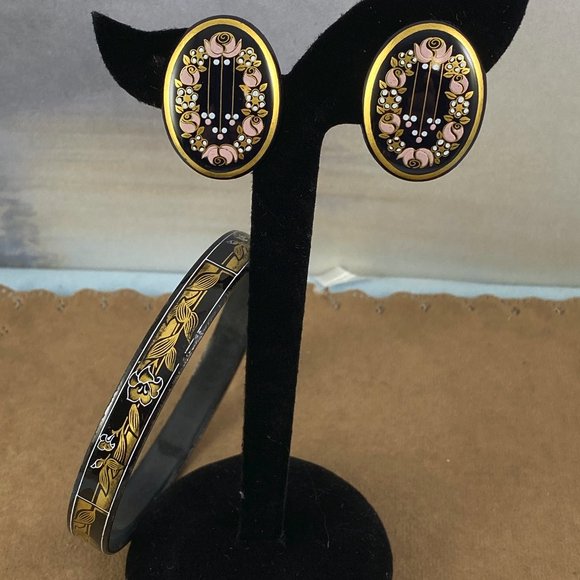 Vintage retro Michaela Frey Earrings and Breacelet - Picture 1 of 7